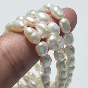 SET of 4 Genuine Freshwater Cultured White Pearl CUTE Stretch Strand Bracelets